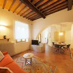 Siena Uptown - Sabrina\'S Lovely Apartment