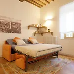 Siena Uptown - Sabrina\'S Lovely Apartment
